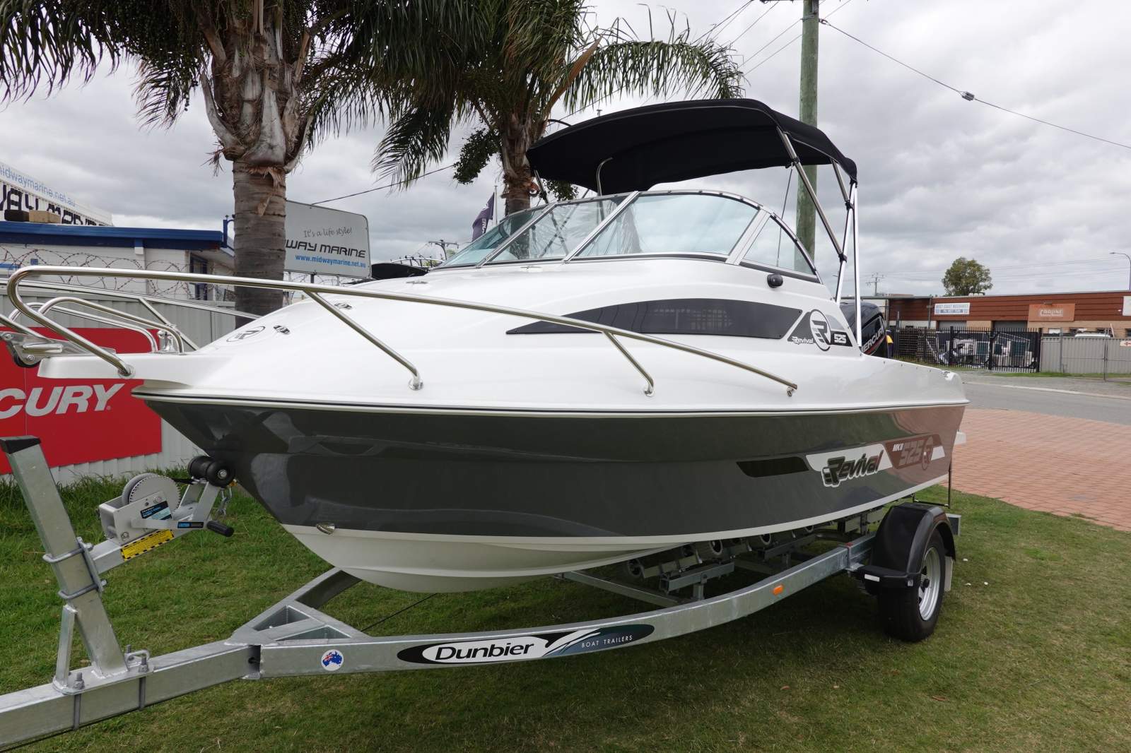 2017 REVIVAL 525 DELUXE CRUISER