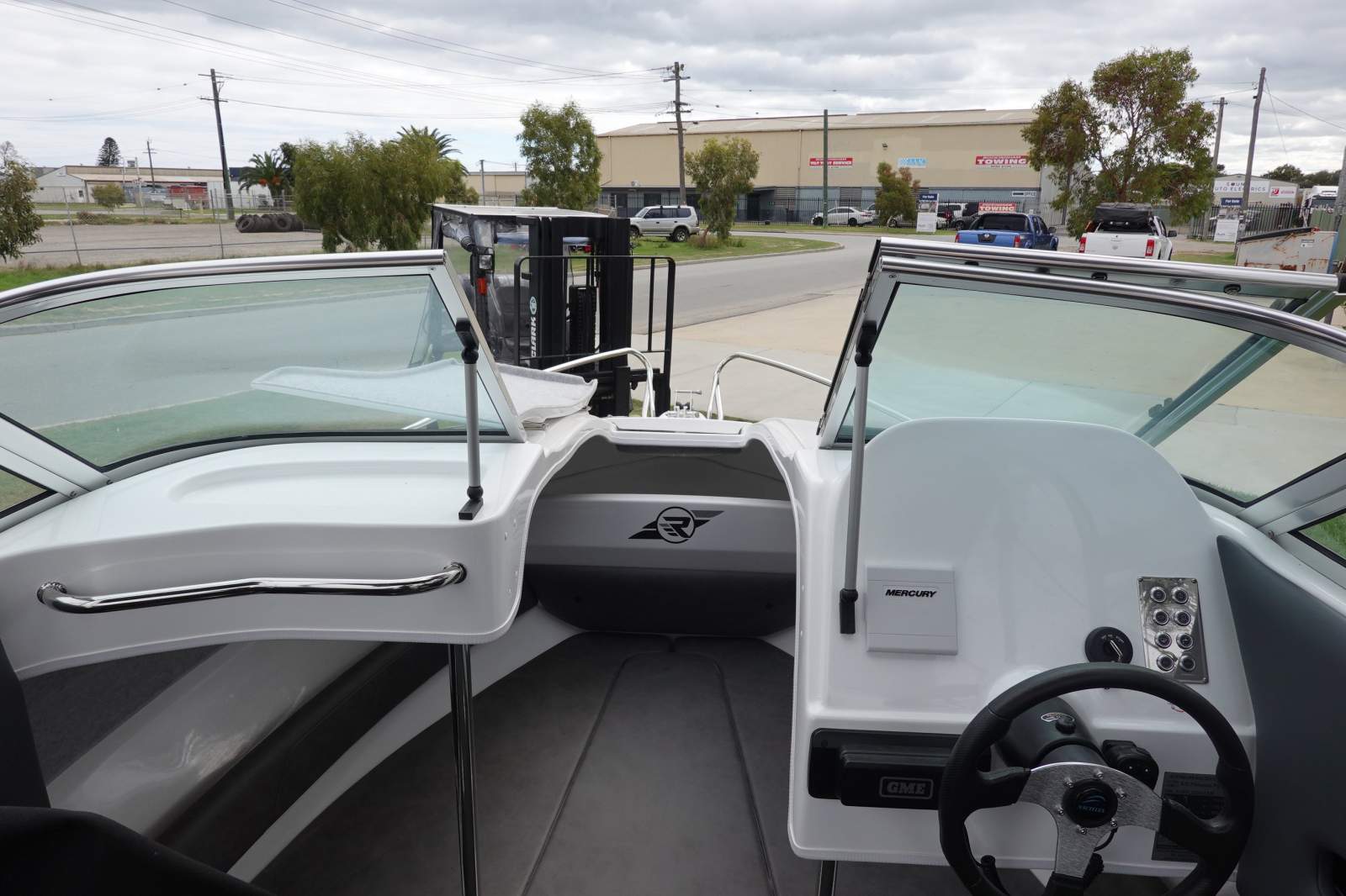 2017 REVIVAL 525 DELUXE CRUISER