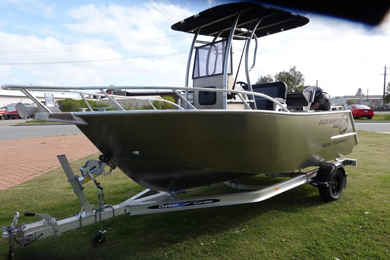2026 FISH HUNTER 499 CC FISHERMAN