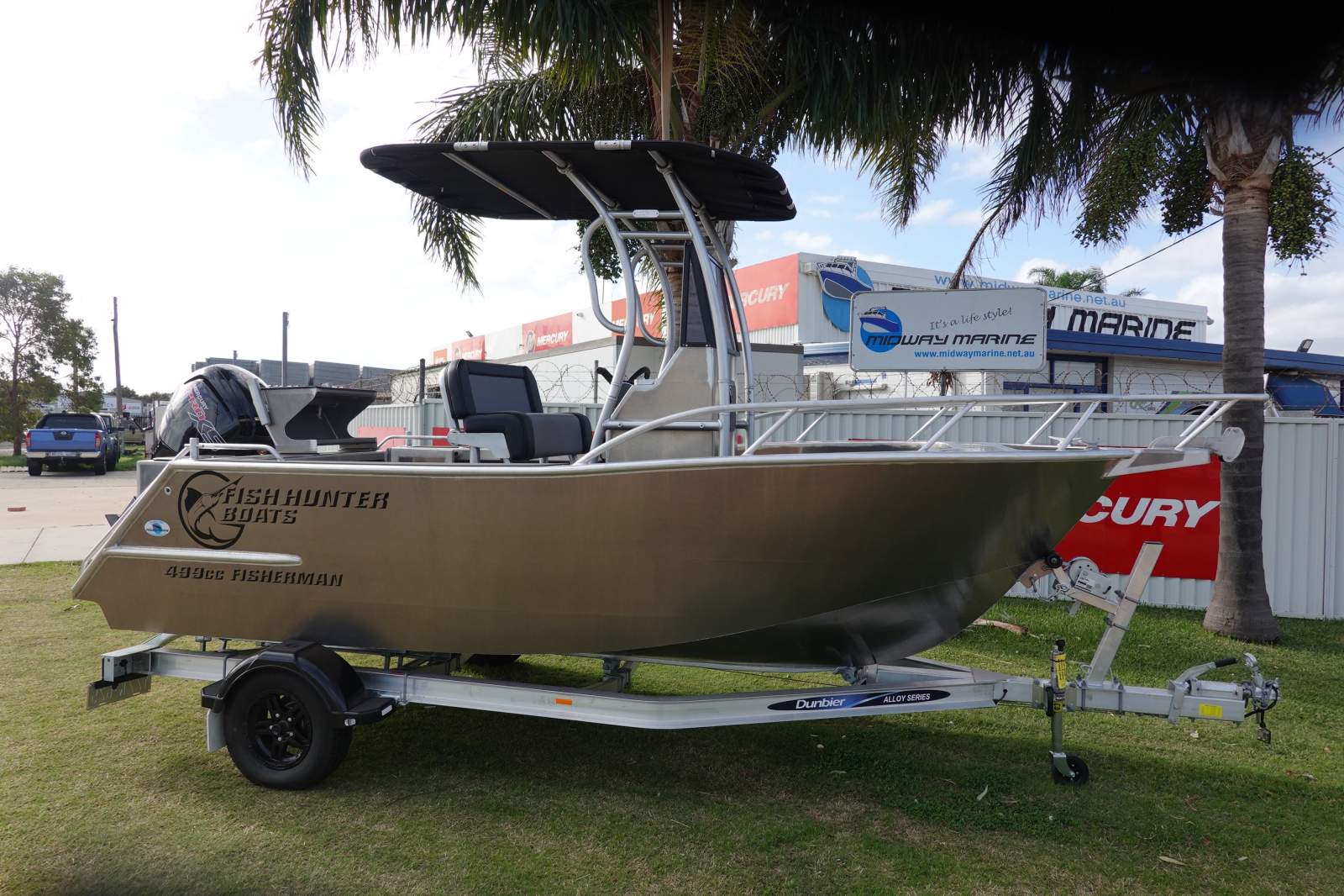 2026 FISH HUNTER 499 CC FISHERMAN