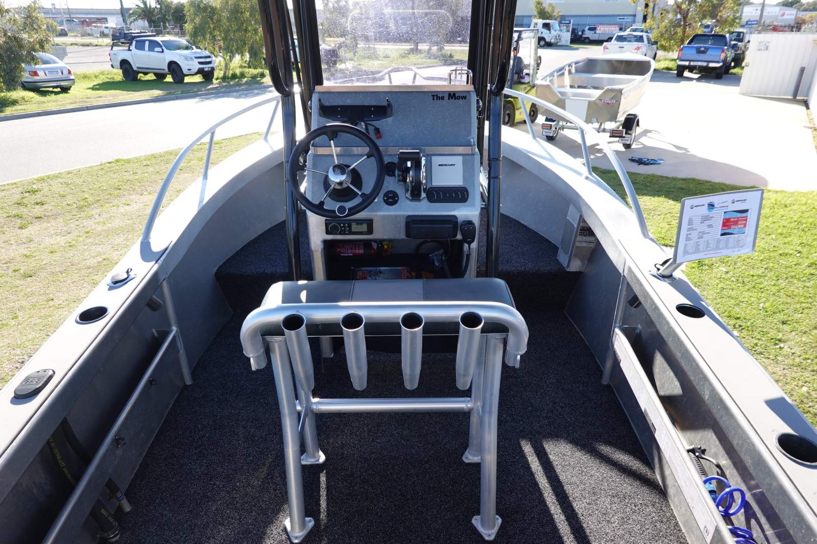 2021 FISH HUNTER 499 CC FISHERMAN