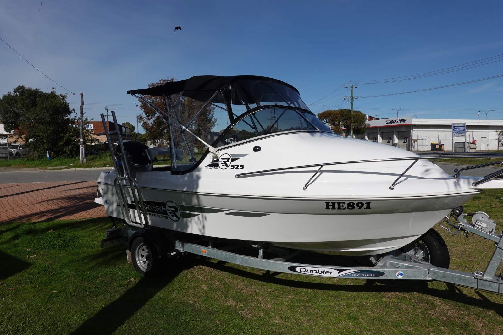 2017 REVIVAL 525 DELUXE CRUISER