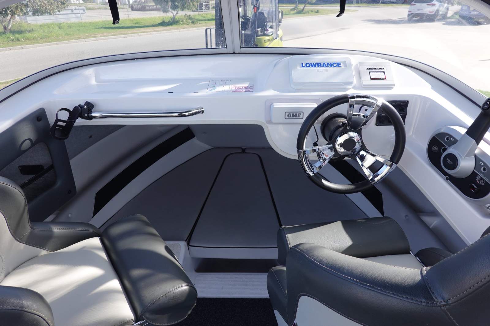 2017 REVIVAL 525 DELUXE CRUISER
