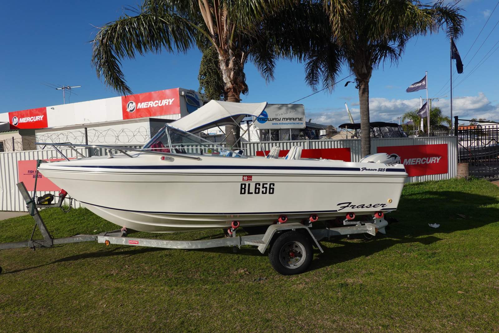 2004 FRASER 525 RUNABOUT