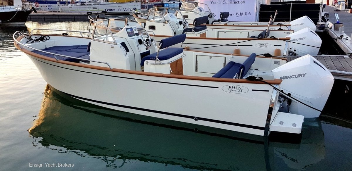 RHEA OPEN CENTRE CONSOLE