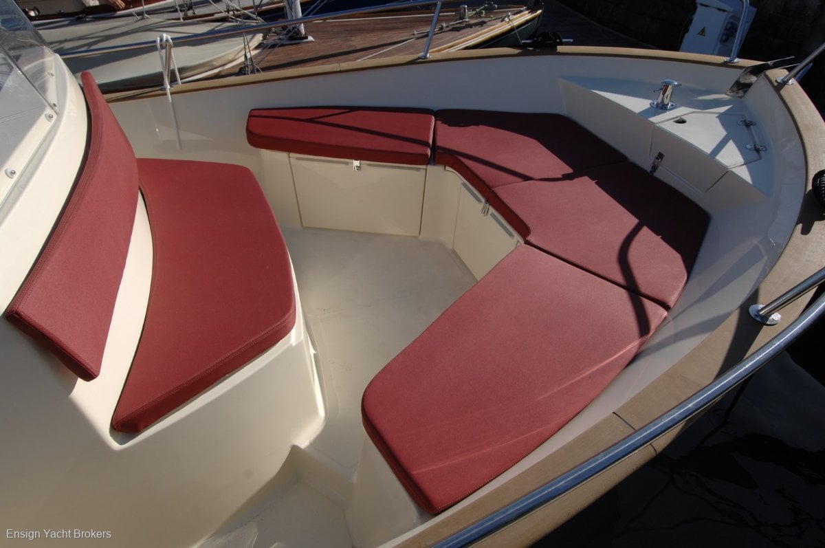 RHEA OPEN CENTRE CONSOLE