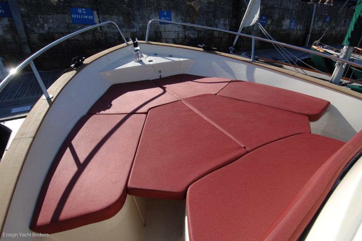 RHEA OPEN CENTRE CONSOLE