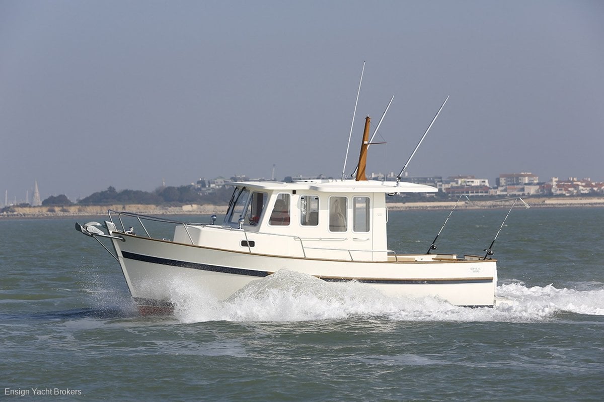 RHEA 800 TIMONIER CRUISER