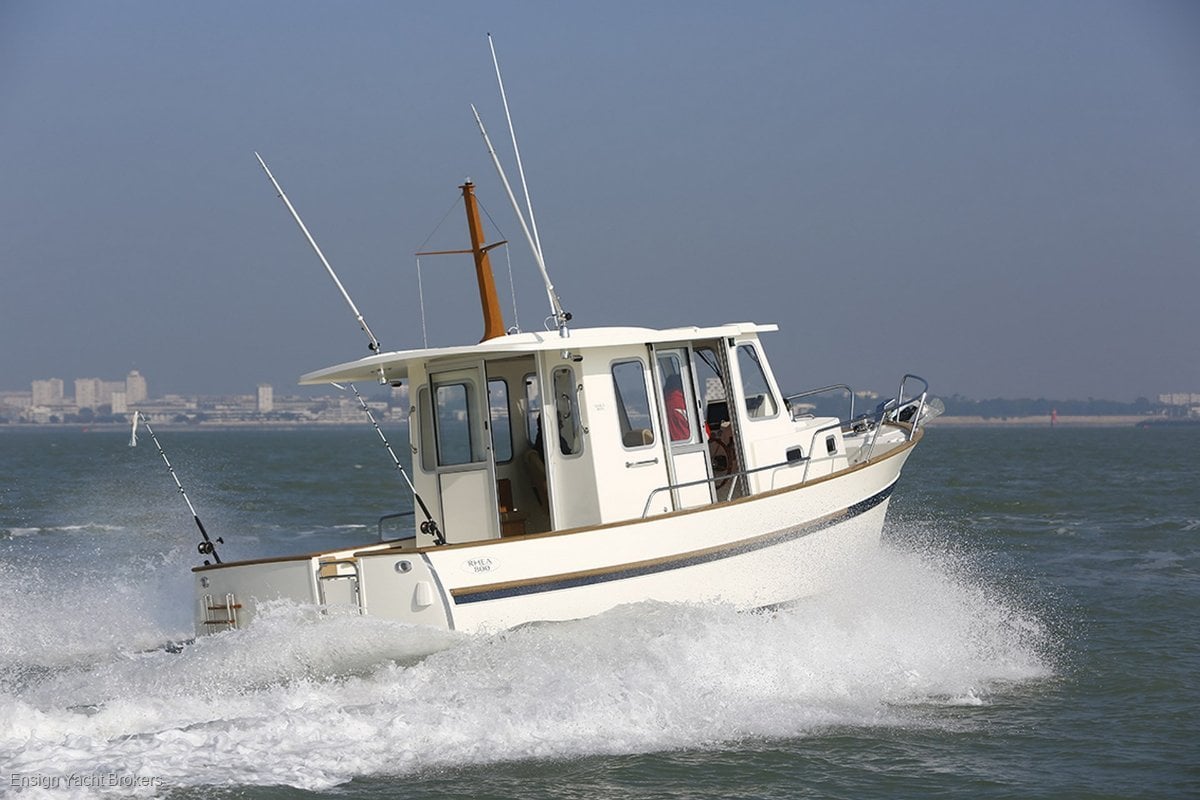 RHEA 800 TIMONIER CRUISER