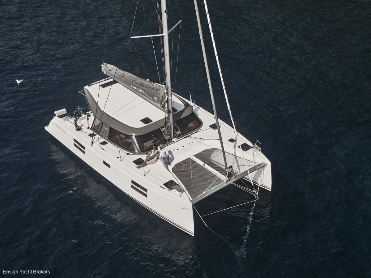 NAUTITECH 40 OPEN YACHT