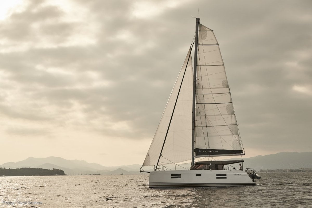 NAUTITECH 40 OPEN YACHT