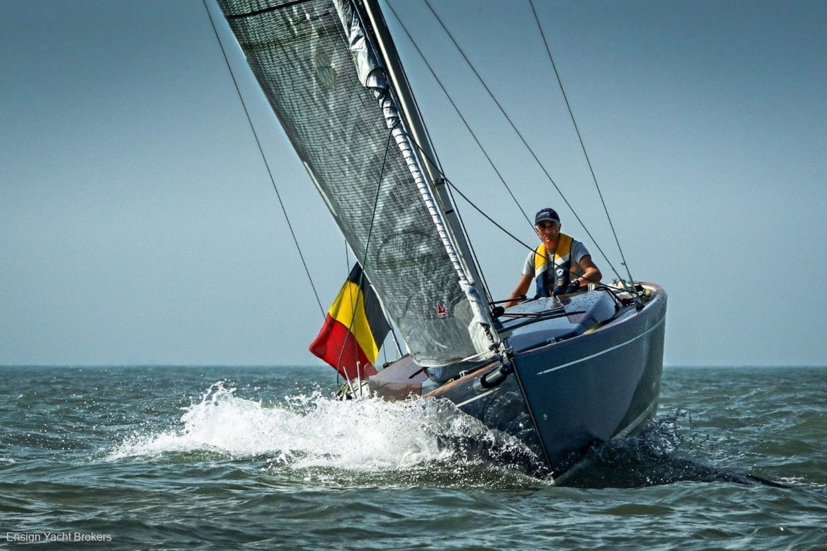 TOFINOU 8.0 SAILBOAT