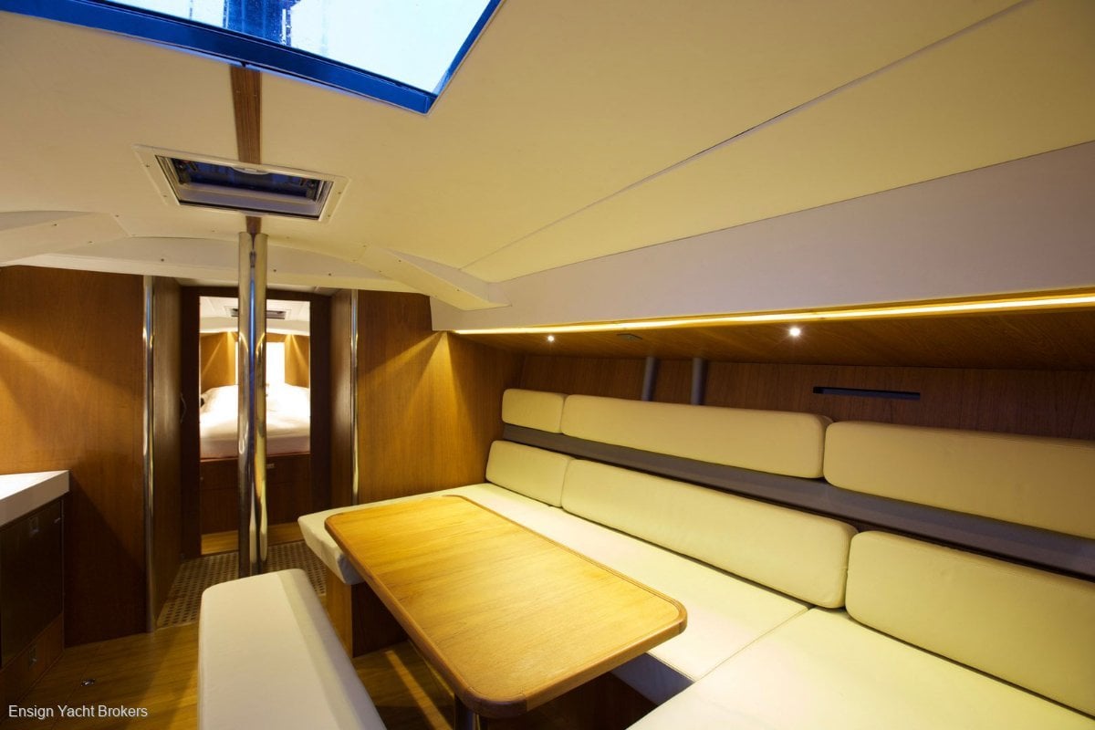 TOFINOU 16 YACHT