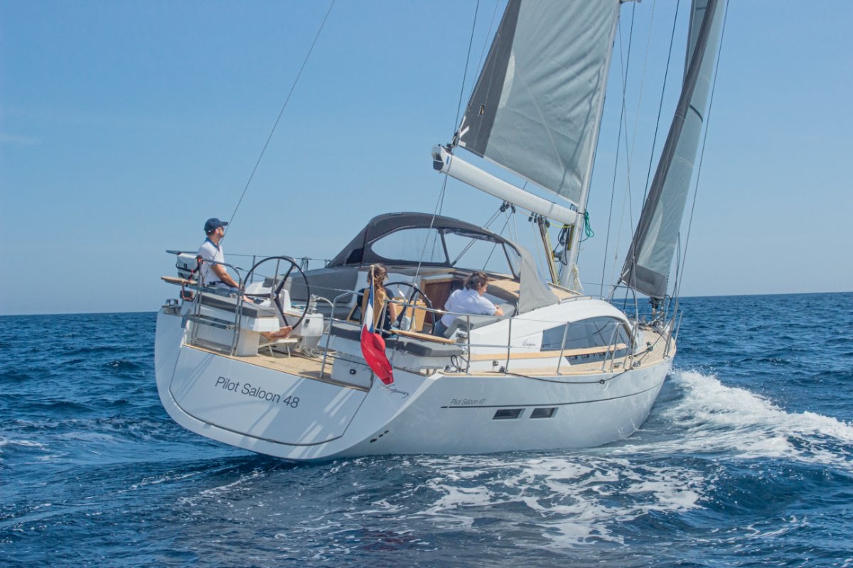 WAUQUIEZ PILOT SALOON 48 YACHT
