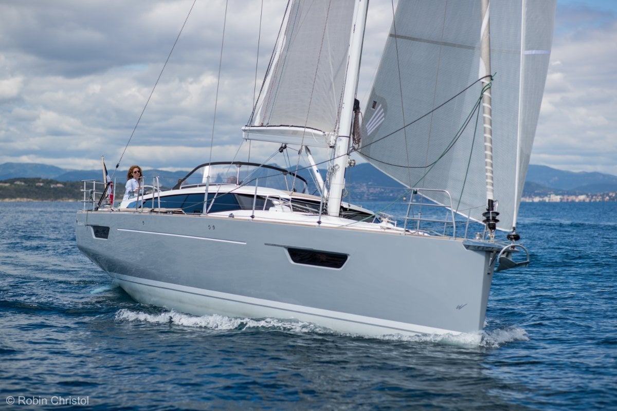 WAUQUIEZ PILOT SALOON 42 YACHT
