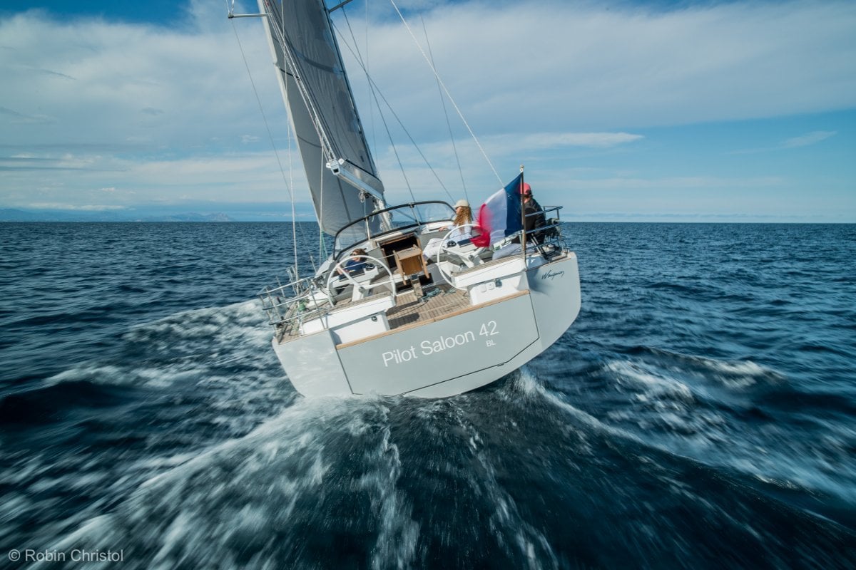 WAUQUIEZ PILOT SALOON 42 YACHT