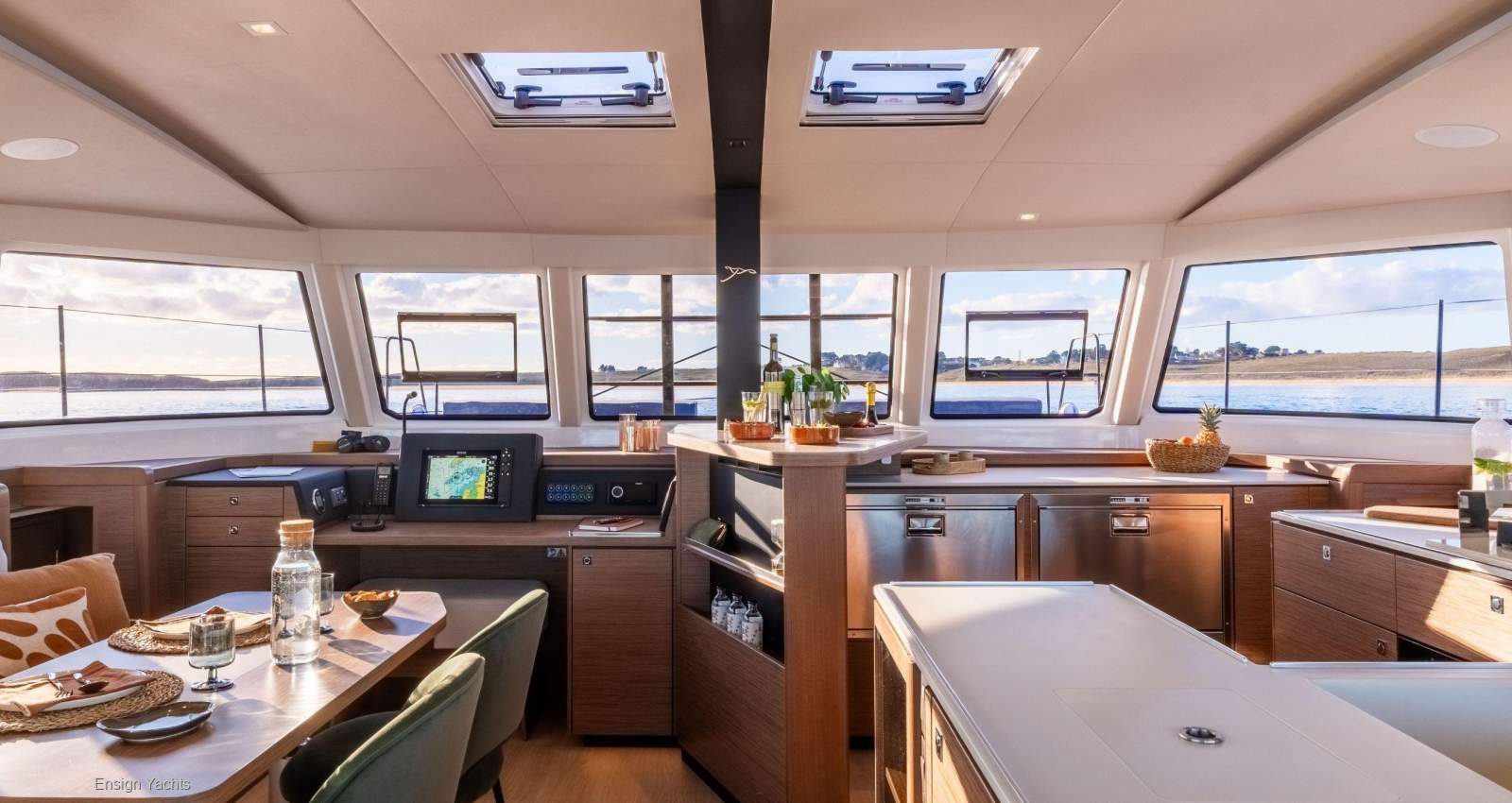 NAUTITECH 48 OPEN YACHT
