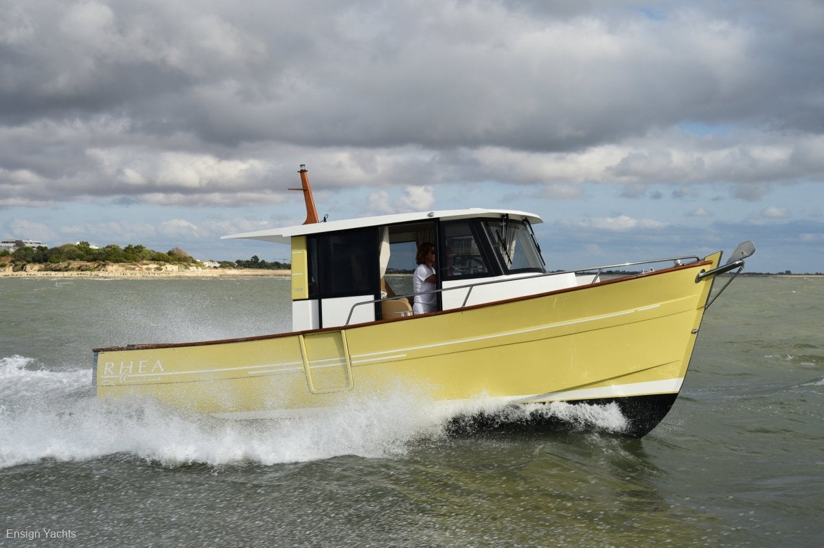 RHEA 730 TIMONIER CRUISER