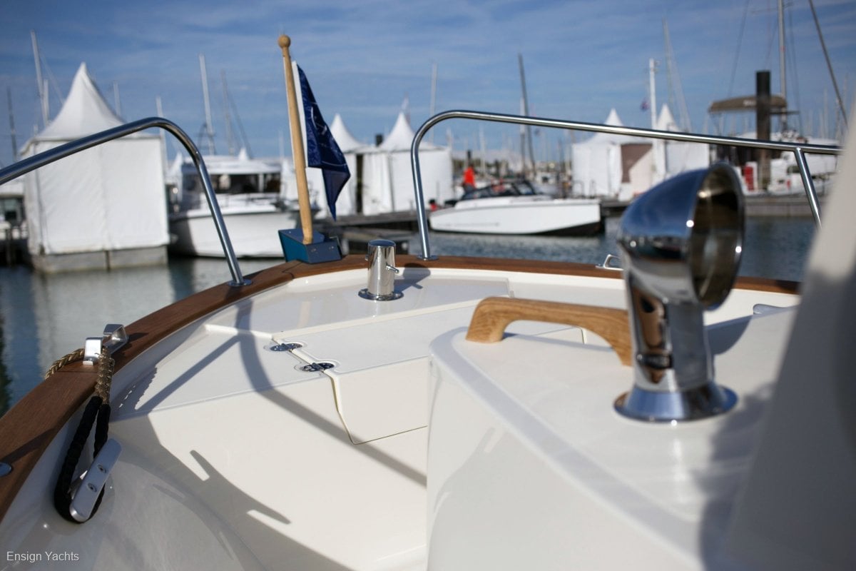 RHEA 730 TIMONIER CRUISER