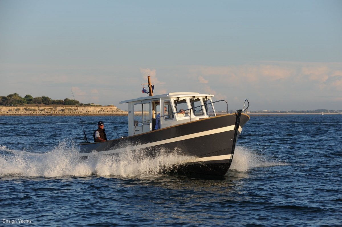 RHEA 730 TIMONIER CRUISER