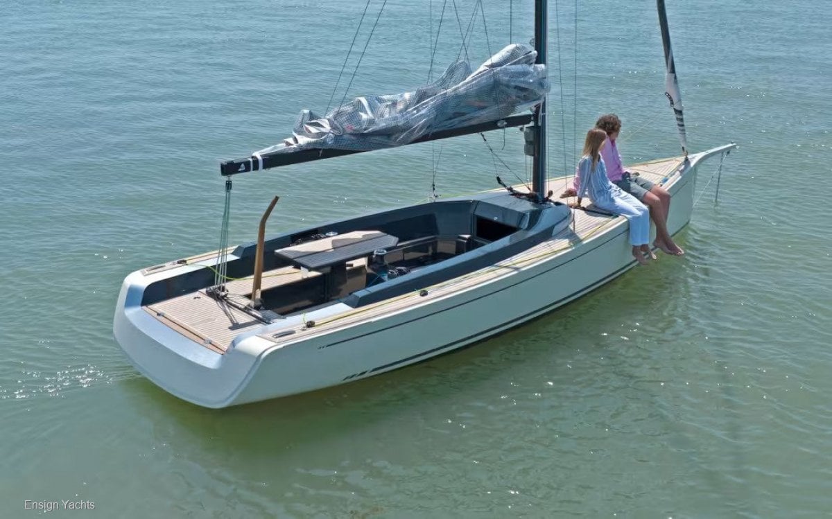 TOFINOU 7.9 SAILBOAT