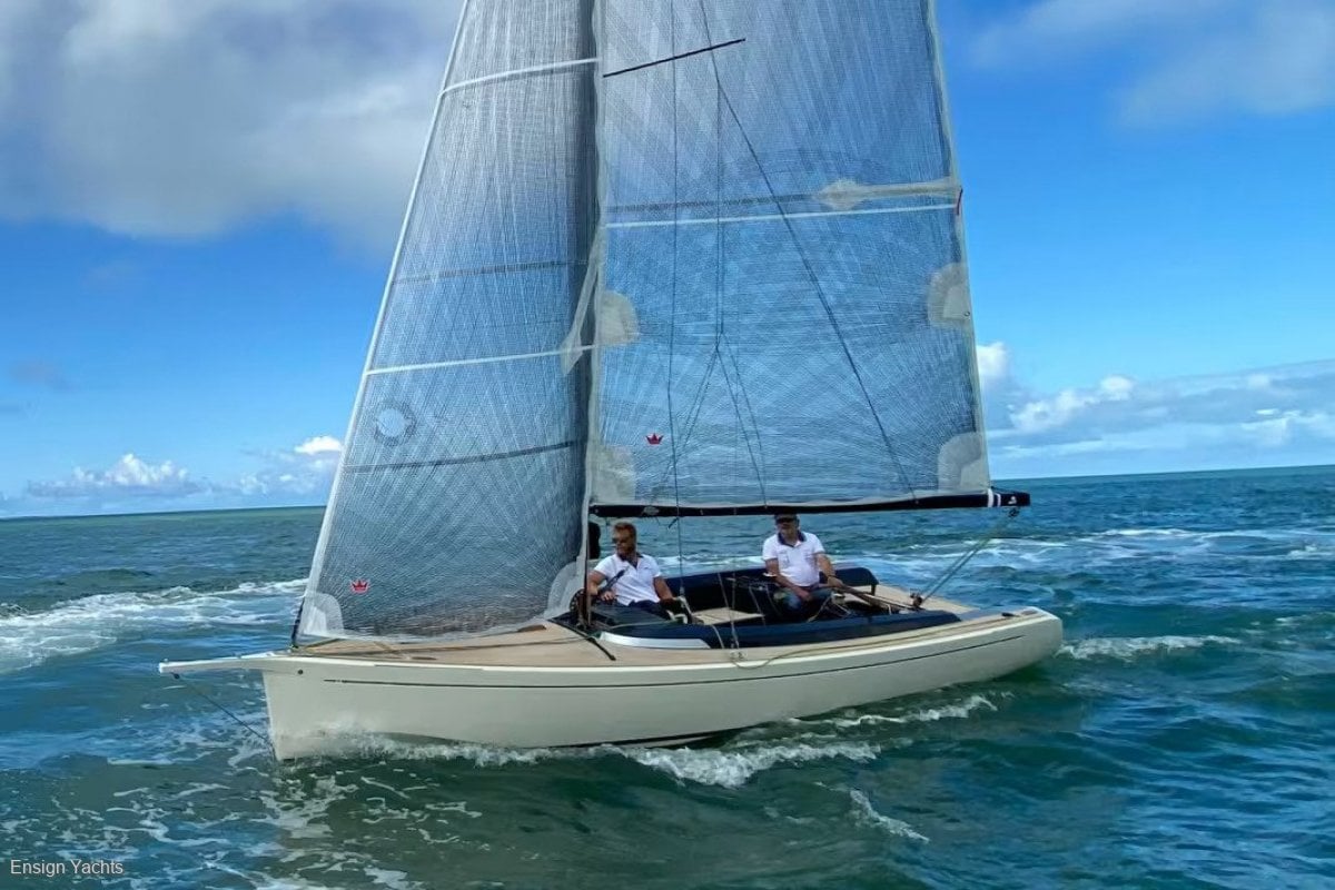 TOFINOU 7.9 SAILBOAT