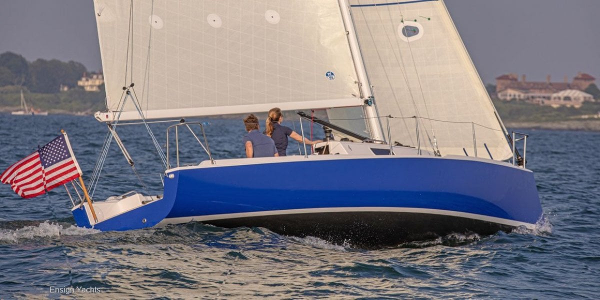 J BOATS J/9 YACHT