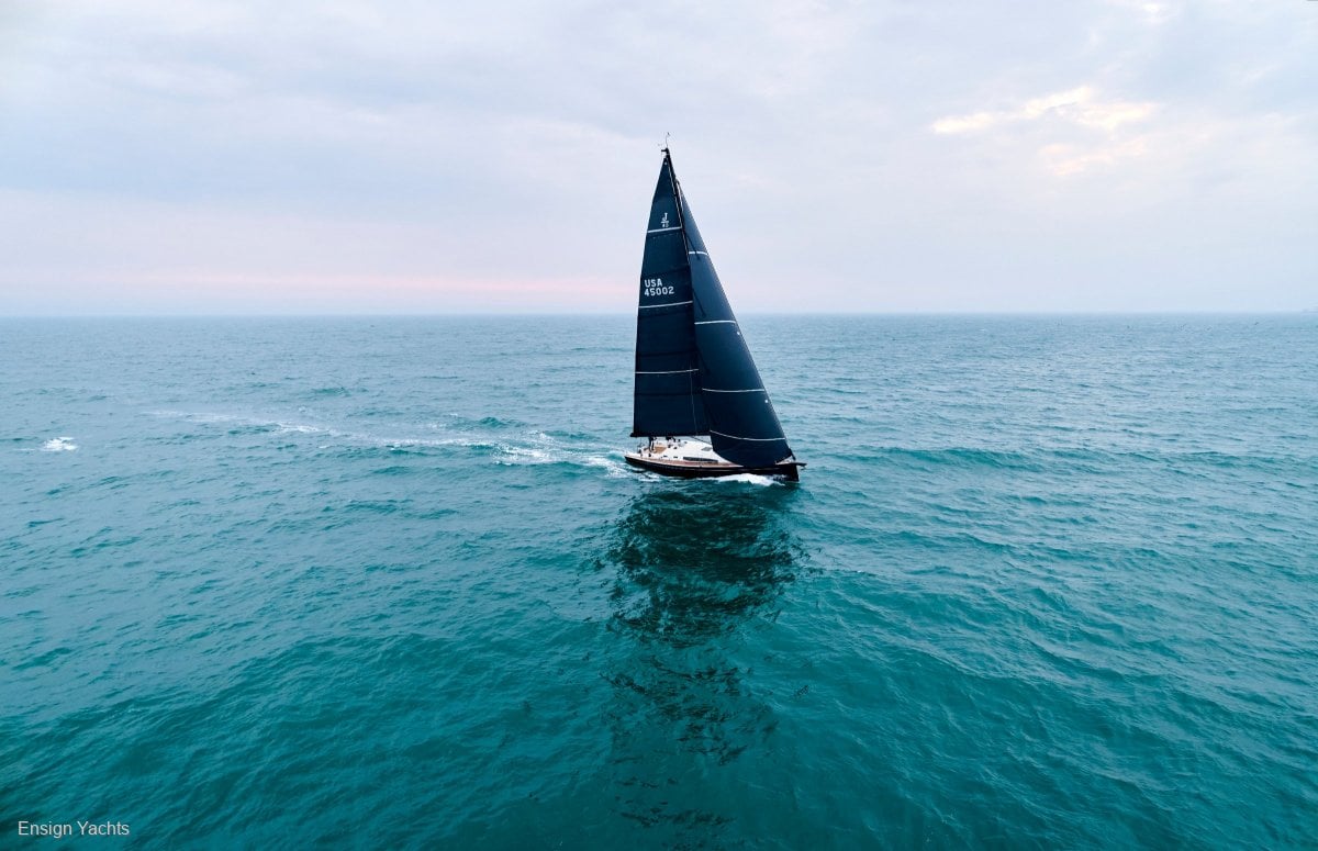 J BOATS J/45 LUXURY YACHT