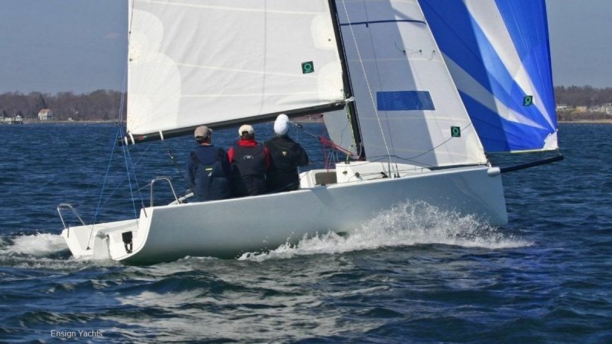 J BOATS J/70 YACHT