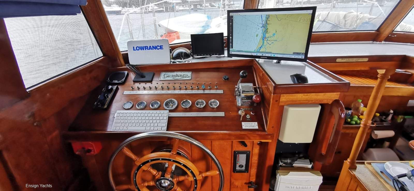 1985 BROADWATER CRAFT PASSAGEMAKER 56 SAILBOAT