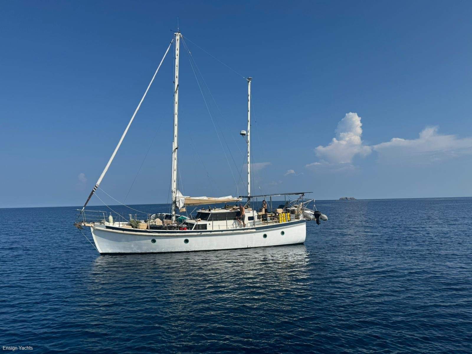1985 BROADWATER CRAFT PASSAGEMAKER 56 SAILBOAT