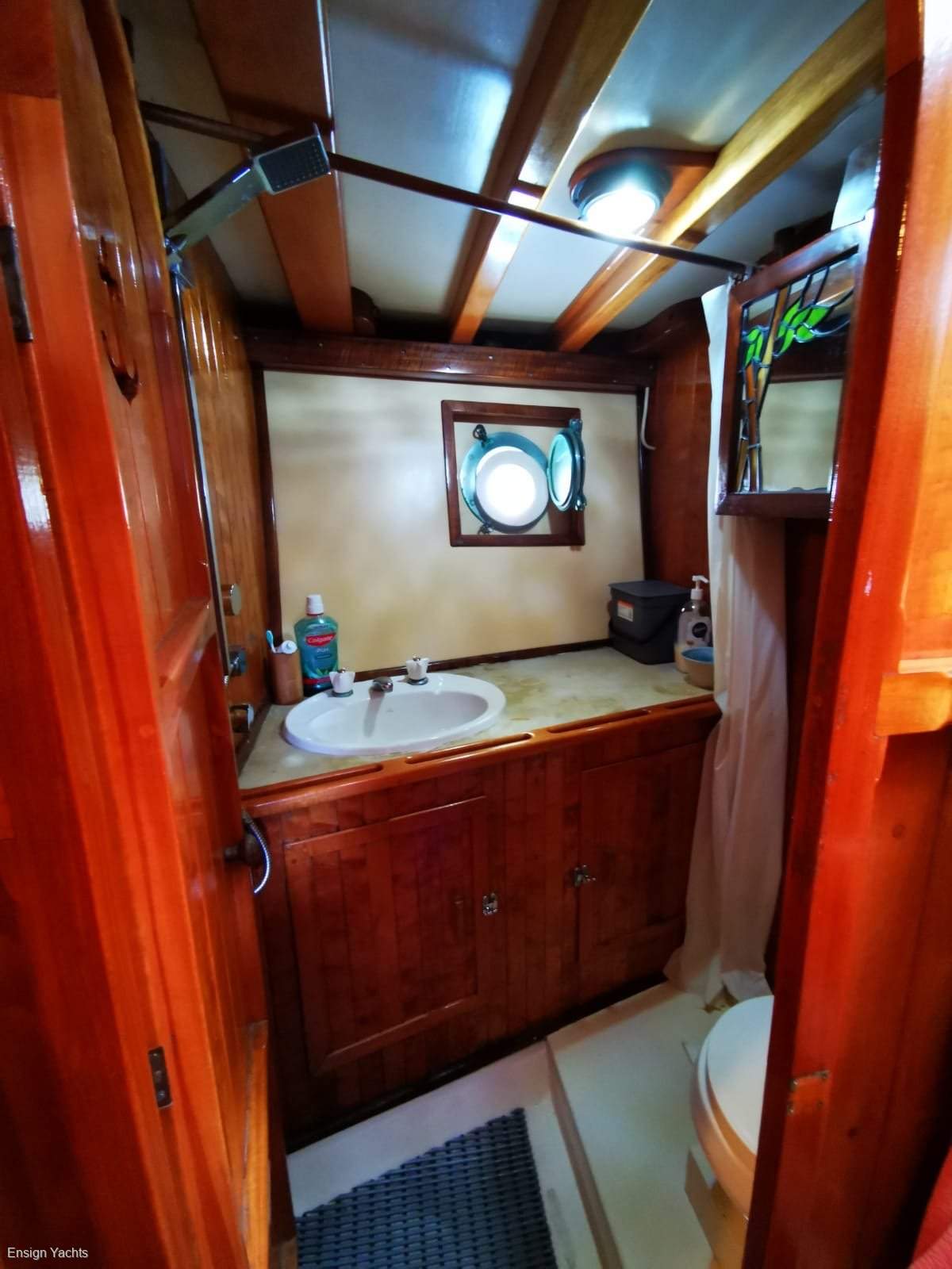 1985 BROADWATER CRAFT PASSAGEMAKER 56 SAILBOAT