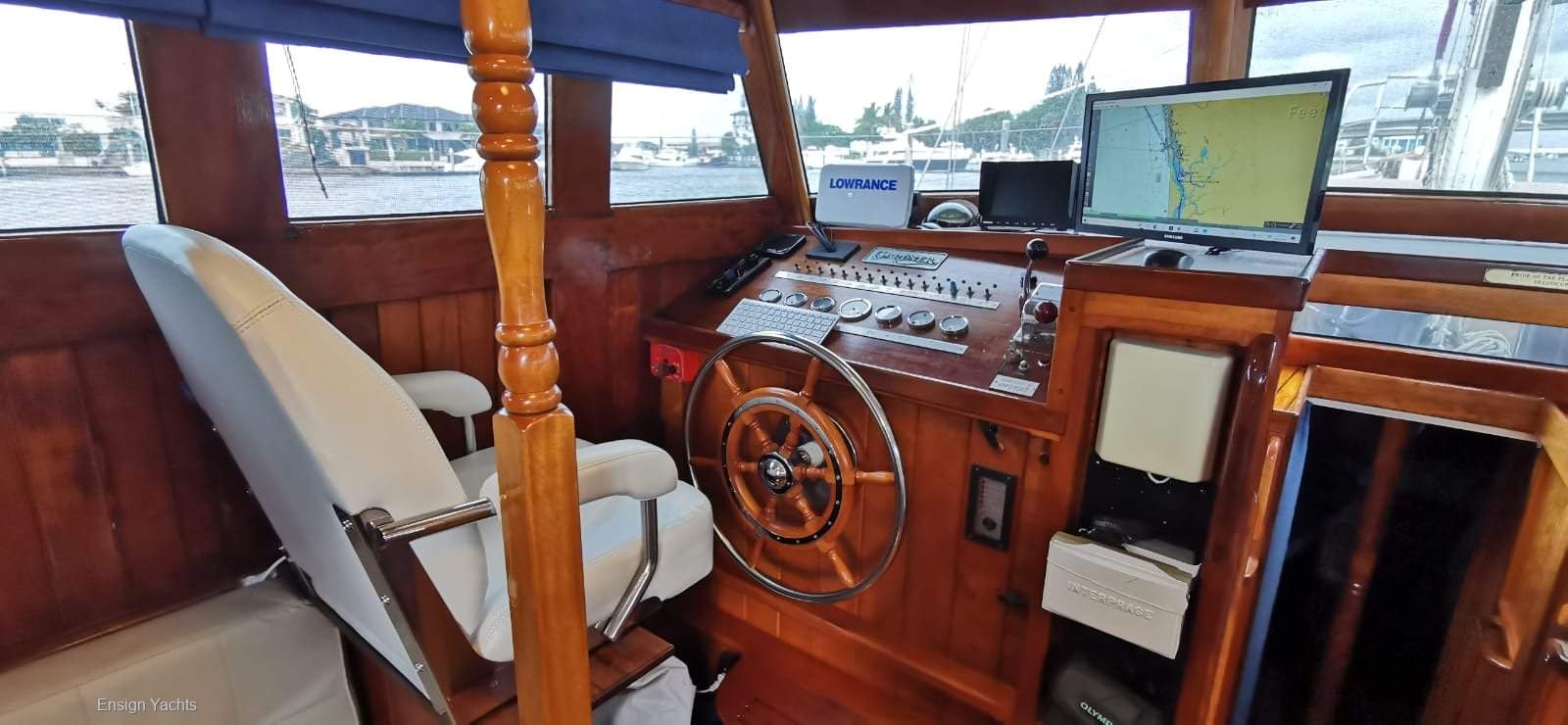 1985 BROADWATER CRAFT PASSAGEMAKER 56 SAILBOAT