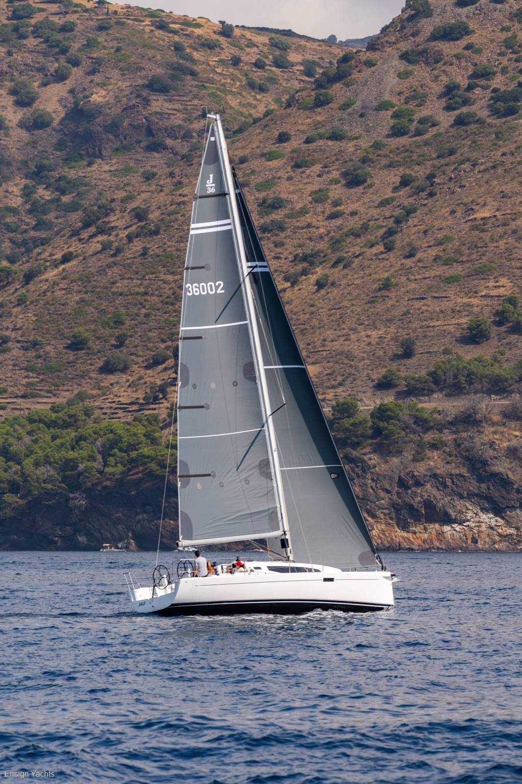 J BOATS J/36 YACHT