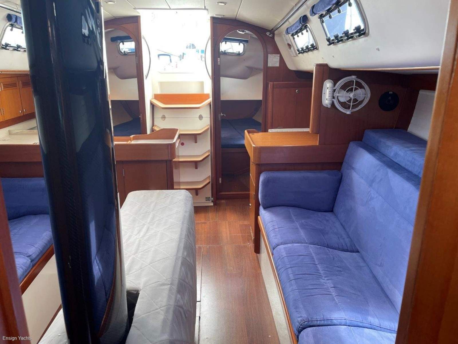 J BOATS J/122 YACHT