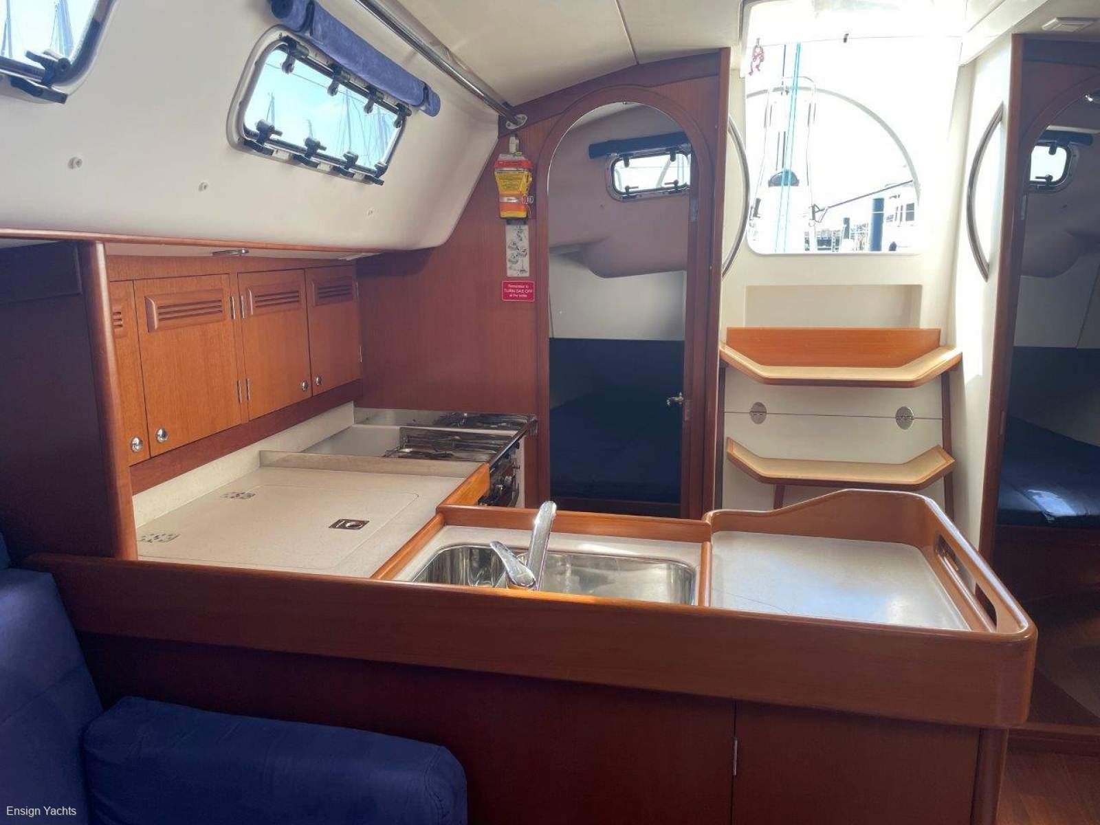 J BOATS J/122 YACHT