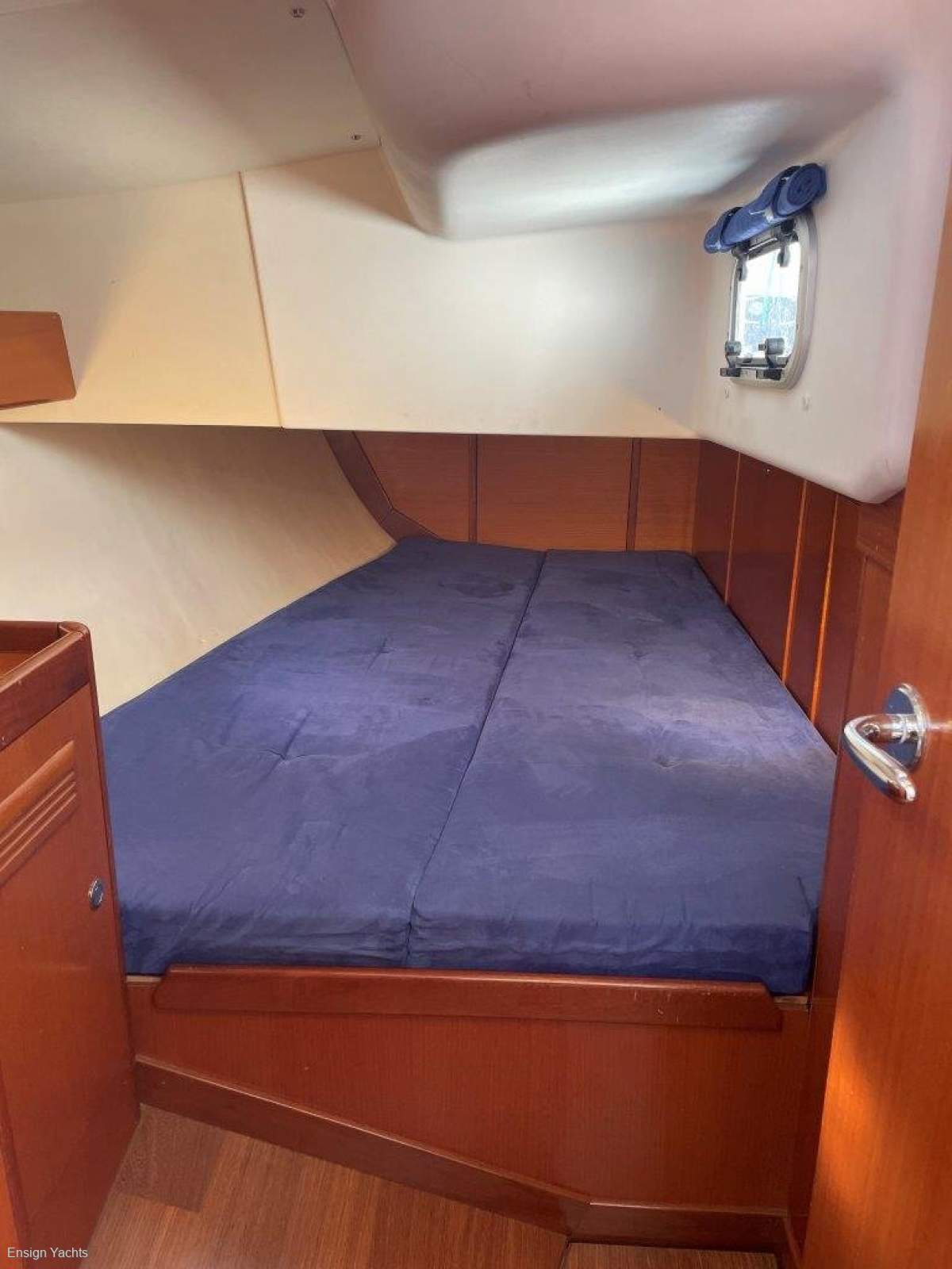 J BOATS J/122 YACHT