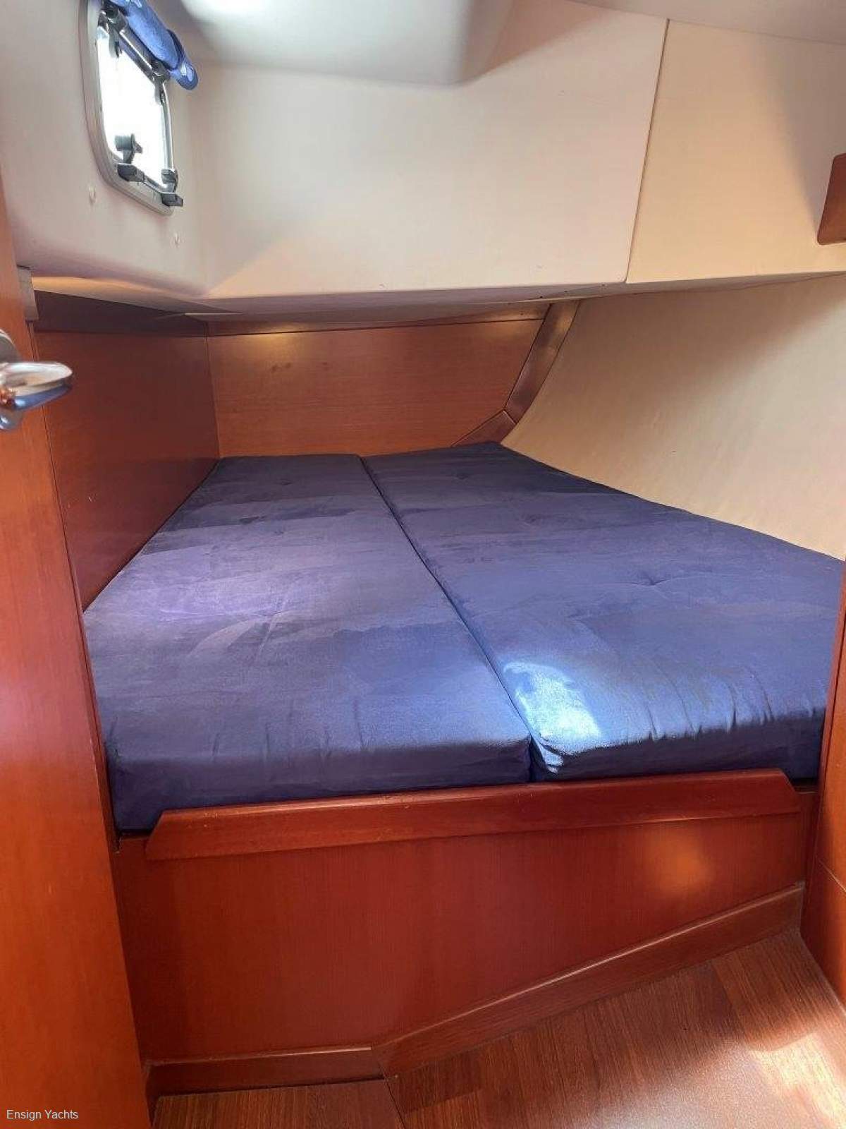 J BOATS J/122 YACHT