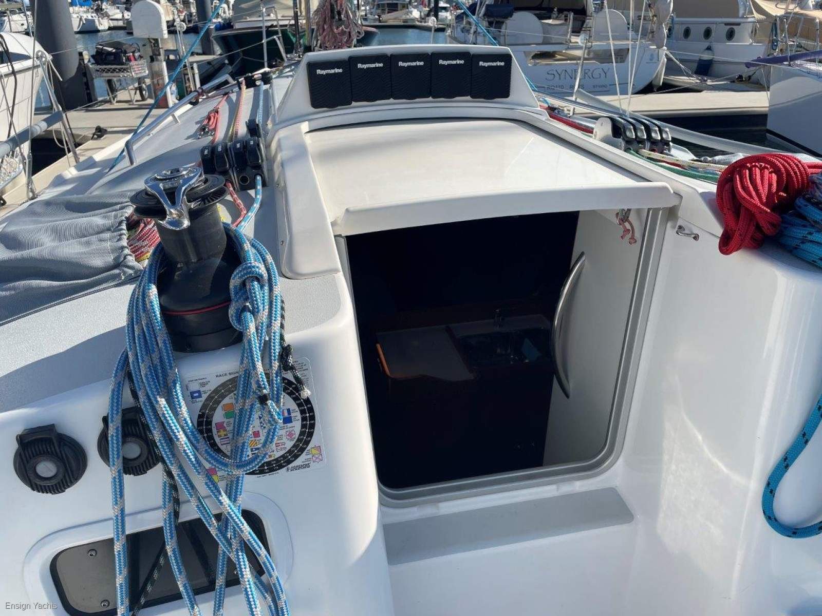J BOATS J/122 YACHT