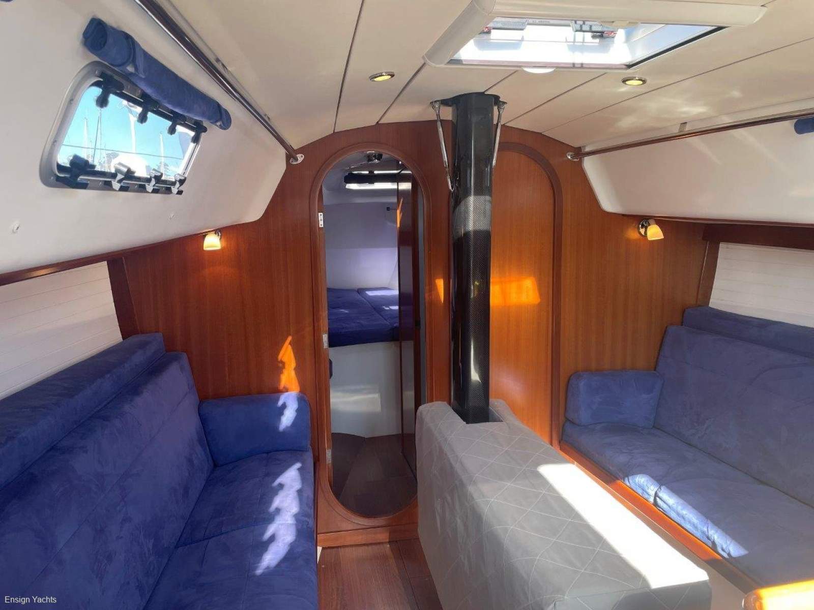 J BOATS J/122 YACHT