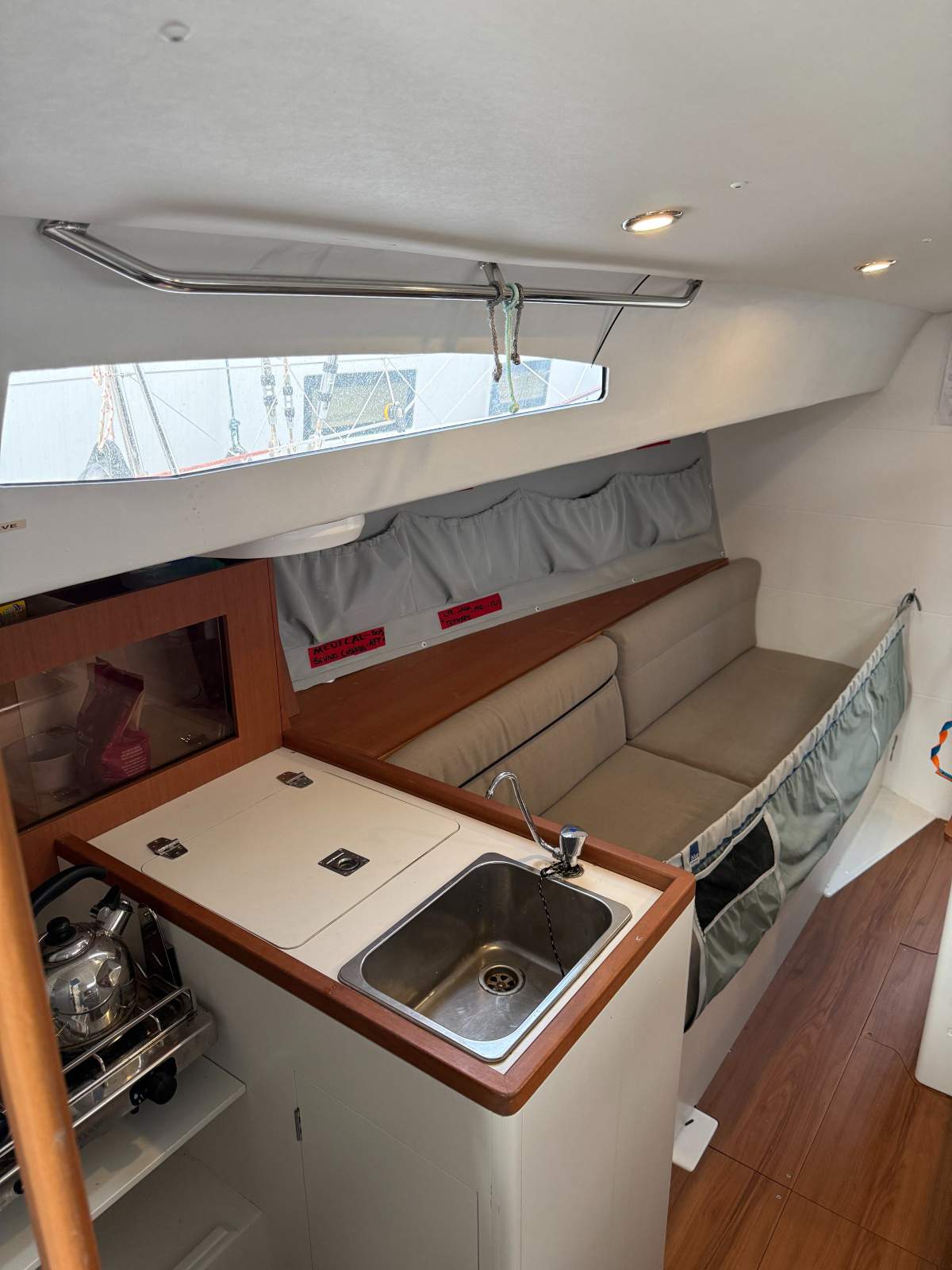 J BOATS J/99 RACING YACHT