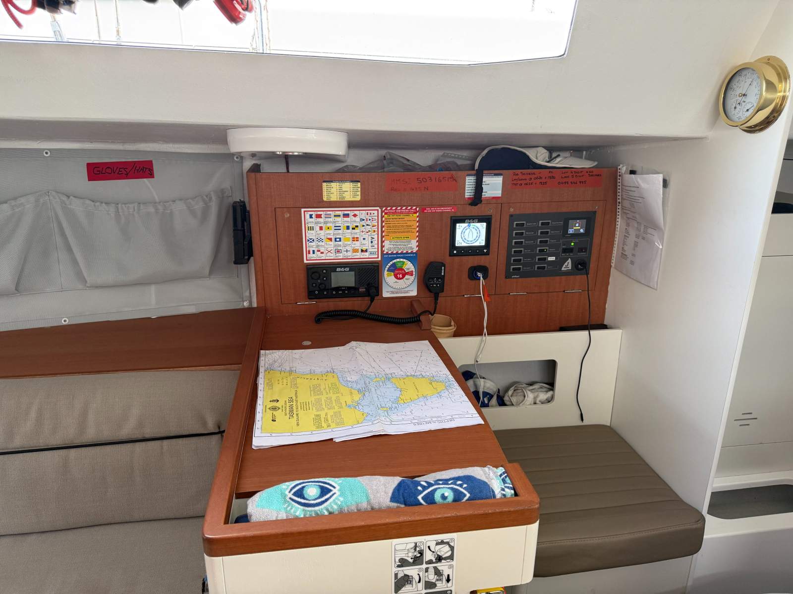 J BOATS J/99 RACING YACHT