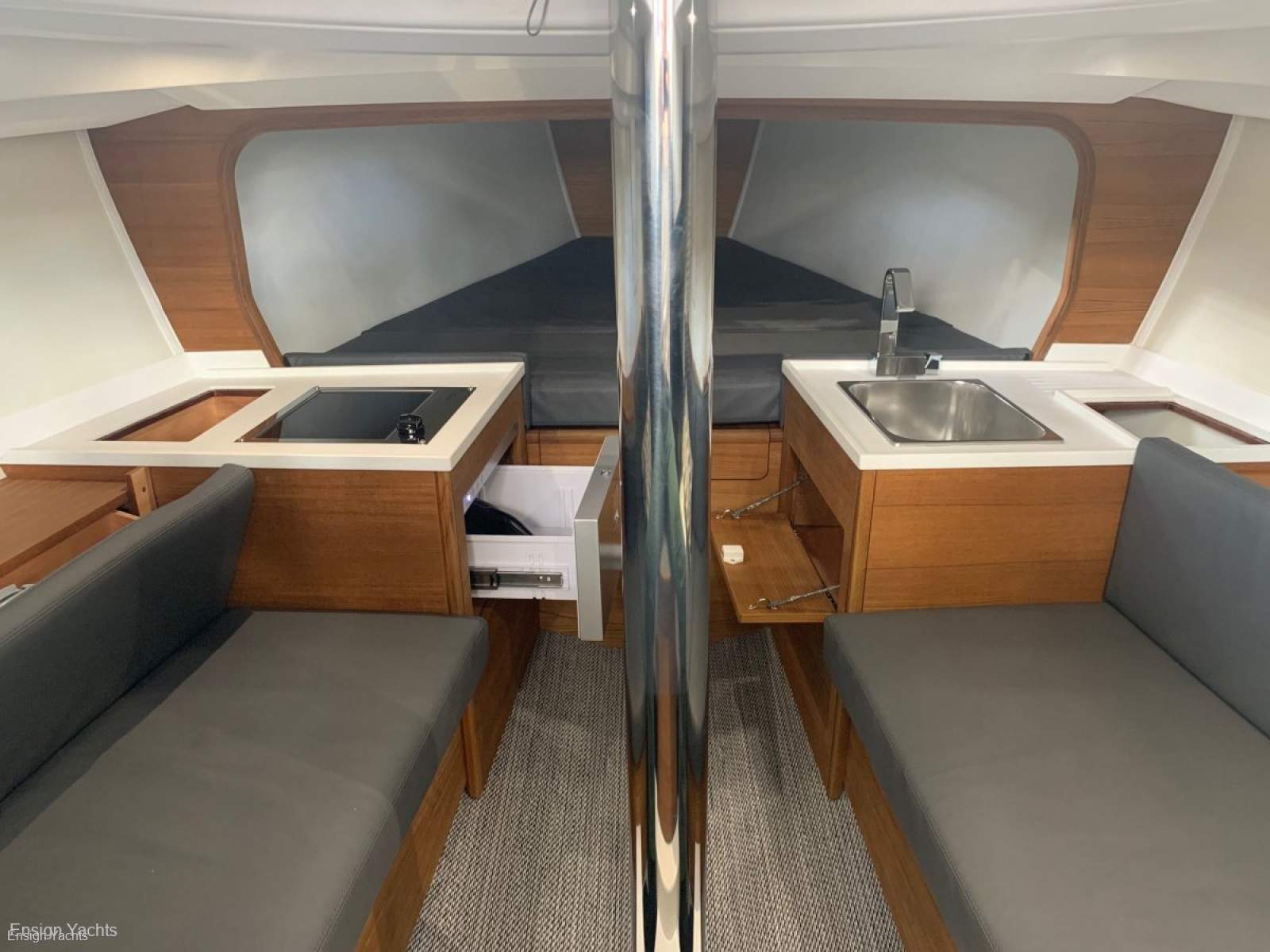 2022 TOFINOU 9.7 SAILBOAT