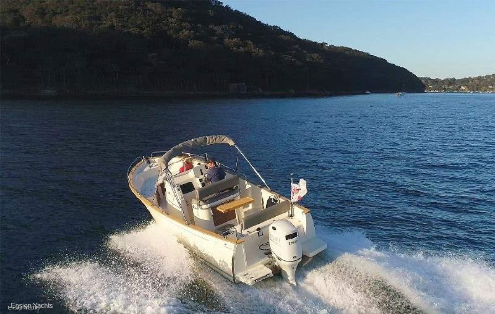 RHEA TRAWLER 34 FLYBRIDGE