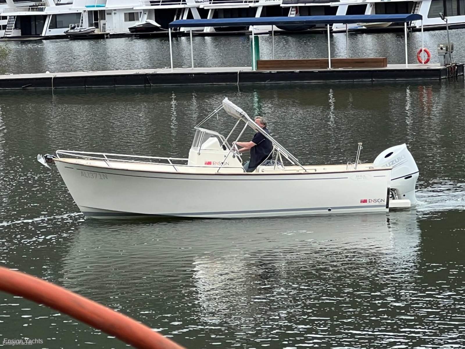 RHEA TRAWLER 34 FLYBRIDGE