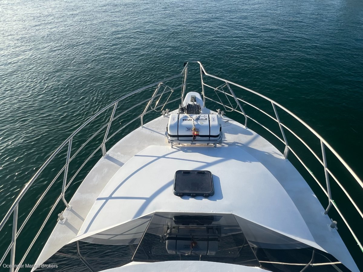 2004 JACKMAN 9.5M FLYBRIDGE