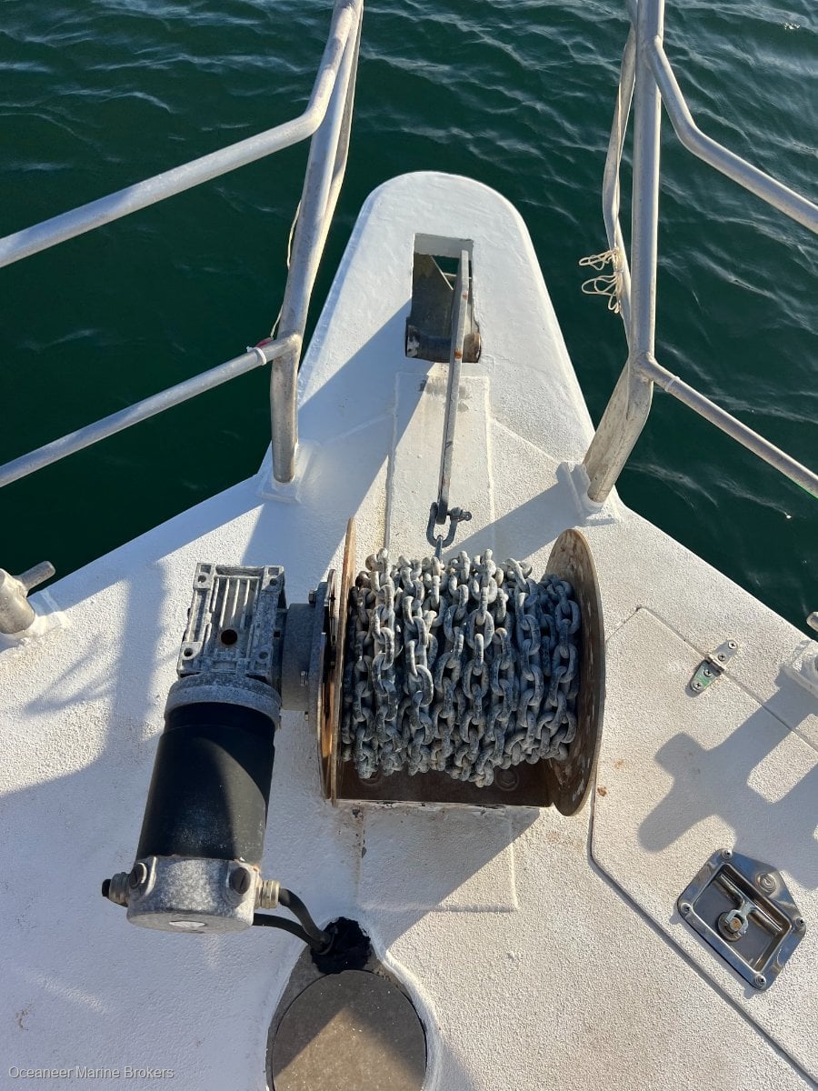 2004 JACKMAN 9.5M FLYBRIDGE