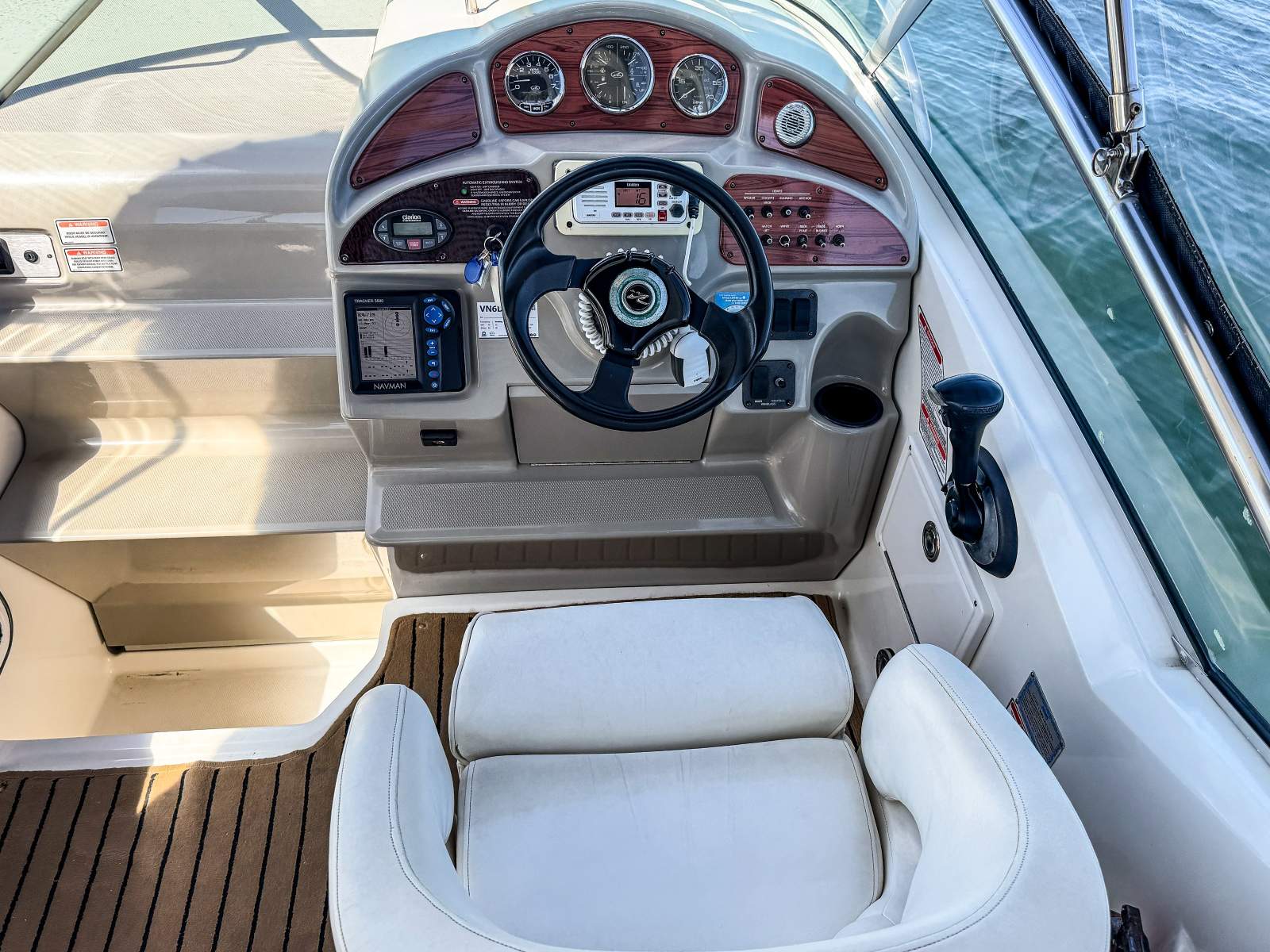 2006 SEA RAY 275 SUNDANCER CRUISER