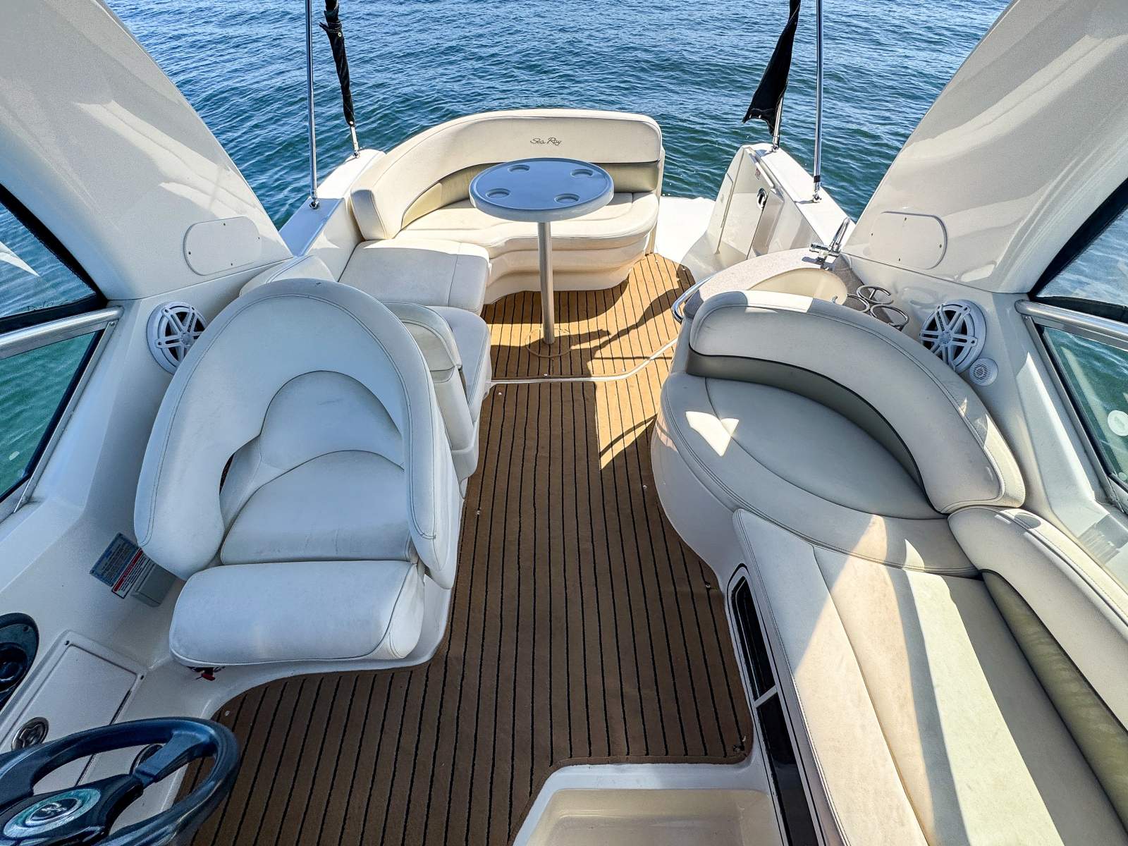 2006 SEA RAY 275 SUNDANCER CRUISER