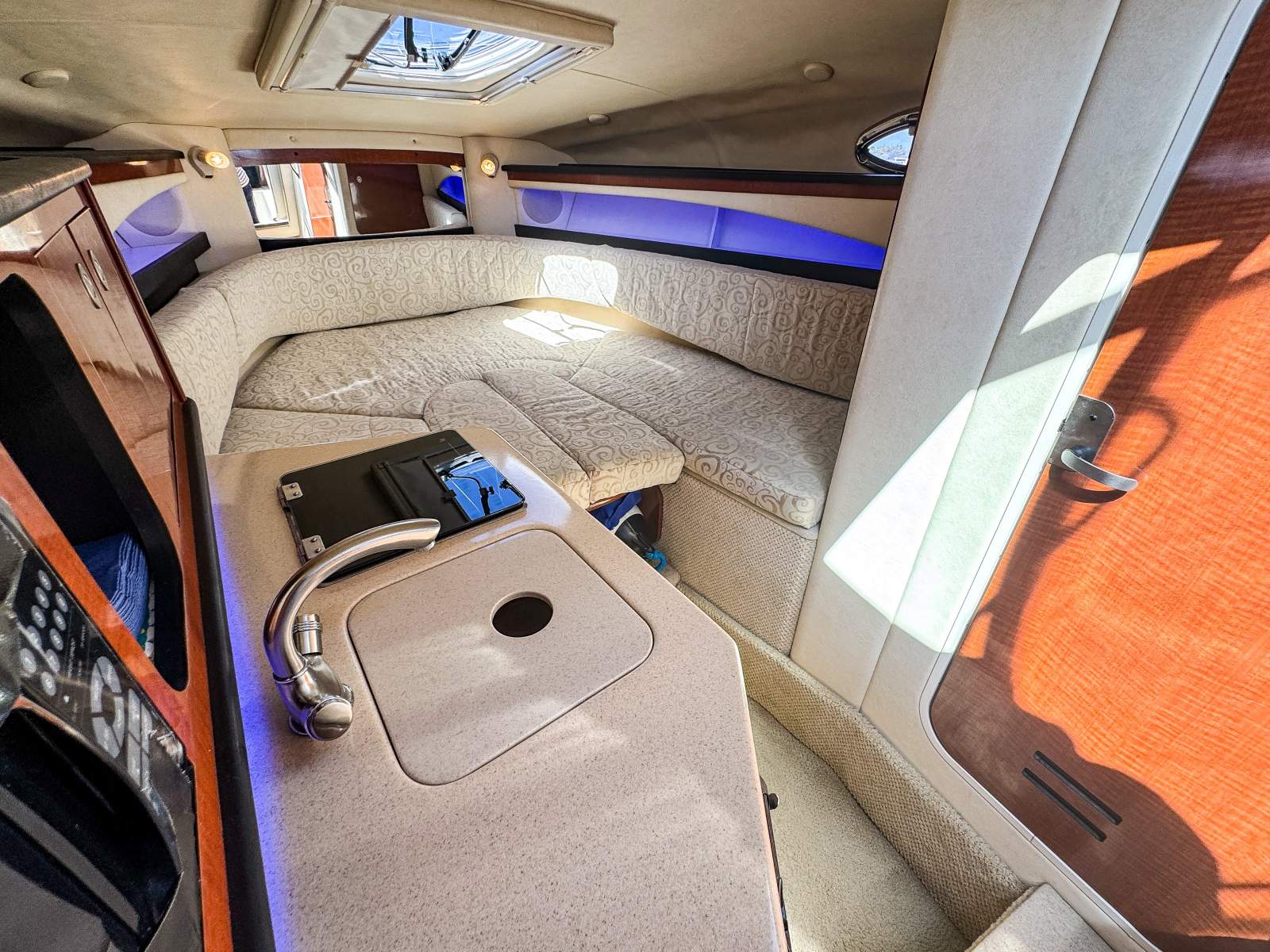 2006 SEA RAY 275 SUNDANCER CRUISER